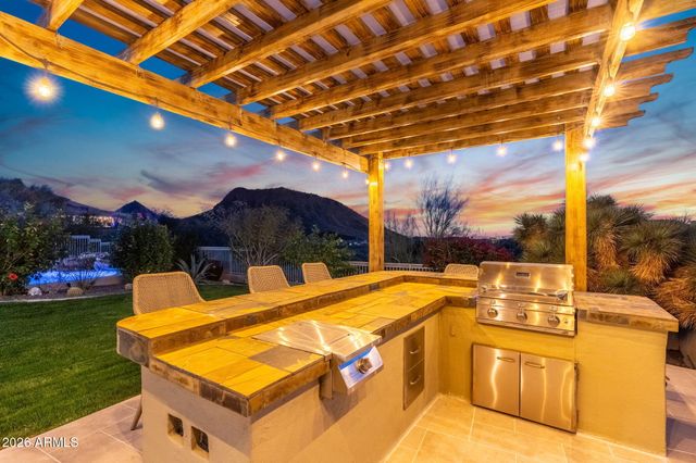 13826 E GAIL Road, Scottsdale, AZ 85259