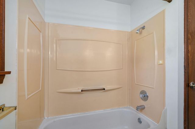 2060 North Marion Avenue, Springfield, MO 65803
