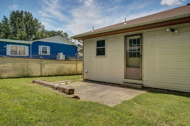 2060 North Marion Avenue, Springfield, MO 65803