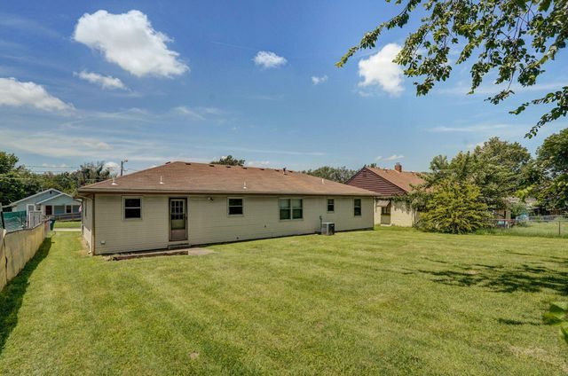 2060 North Marion Avenue, Springfield, MO 65803