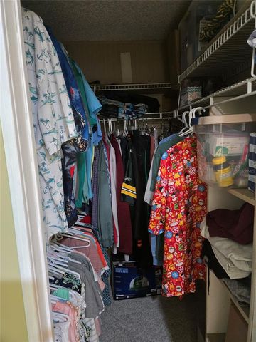 214 GREEN MEADOW DRIVE, Winter Haven, FL 33884