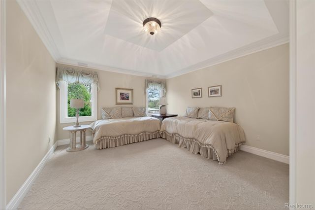 6265 Dakota Circle, Bloomfield Hills, MI 48301