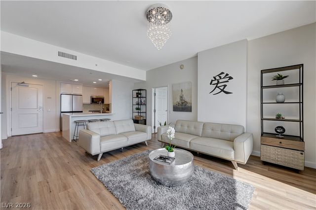 200 West Sahara Avenue 2307, Las Vegas, NV 89102