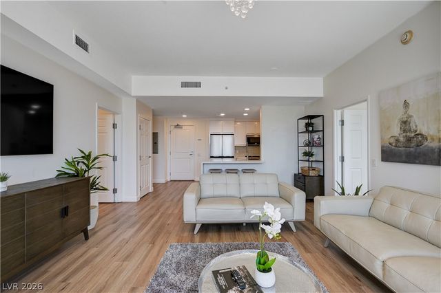 200 West Sahara Avenue 2307, Las Vegas, NV 89102