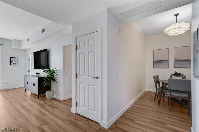 200 West Sahara Avenue 2307, Las Vegas, NV 89102