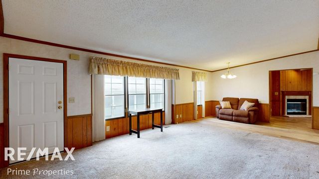 607 Parkview Place, Clio, MI 48420