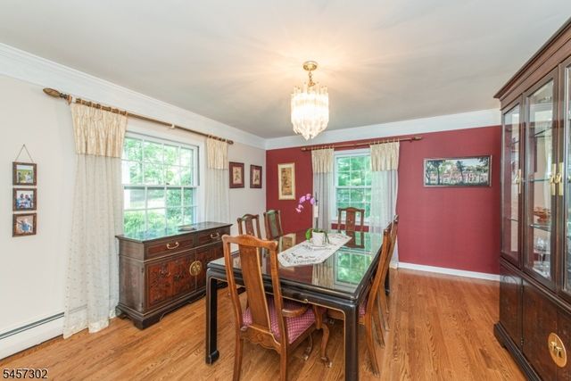 390 Ski Trl, Kinnelon Boro, NJ 07405