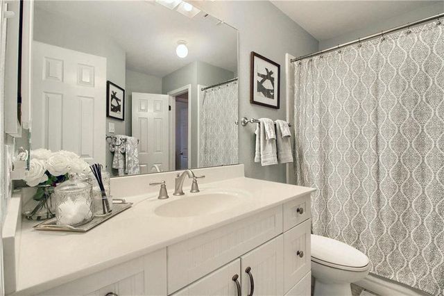 7902 Isaac Pryor DR, Austin, TX 78749