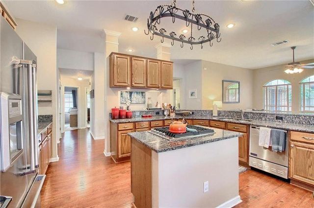 7902 Isaac Pryor DR, Austin, TX 78749