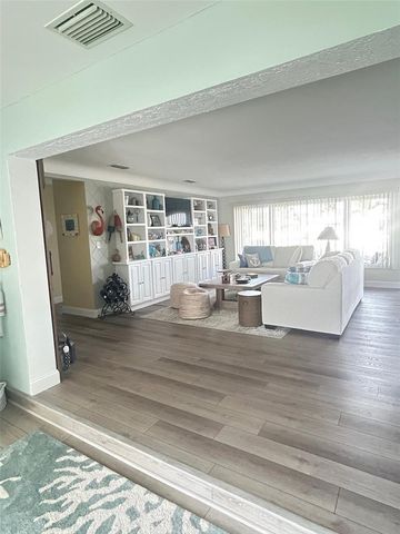 106 19TH STREET, Belleair Beach, FL 33786