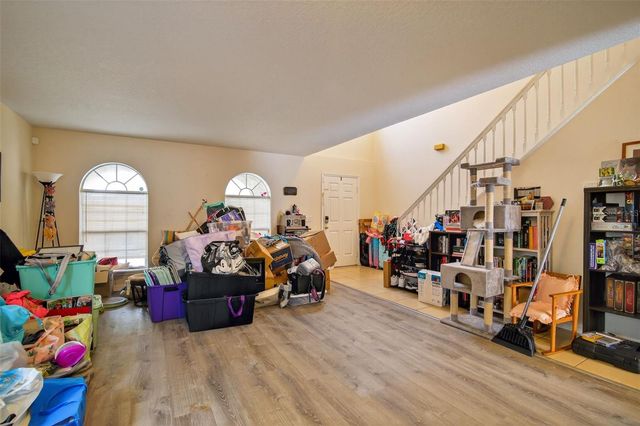 24301 SW 6TH PLACE, Newberry, FL 32669