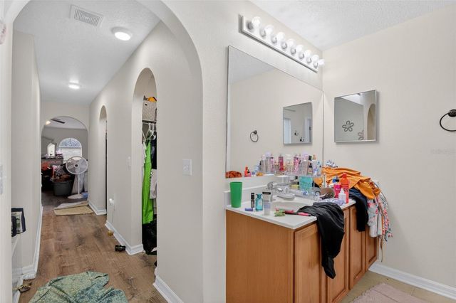 24301 SW 6TH PLACE, Newberry, FL 32669