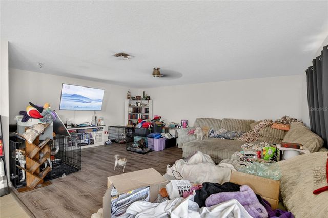 24301 SW 6TH PLACE, Newberry, FL 32669