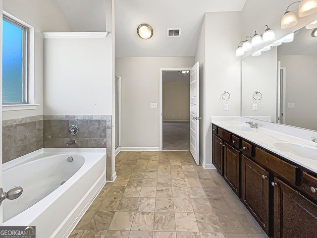 4034 Villagewood Lane, Ellenwood, GA 30294