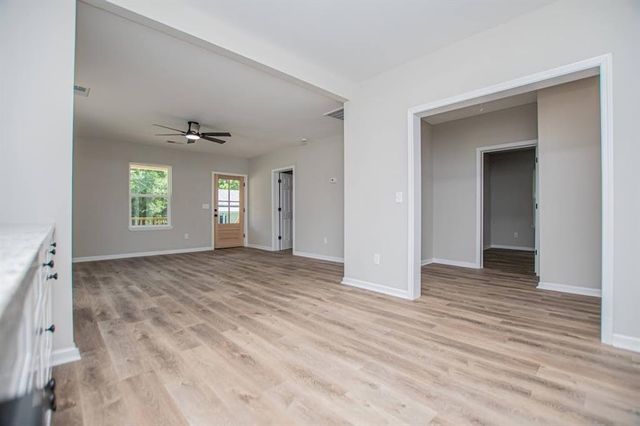 115 Pine Street, Carrollton, GA 30117