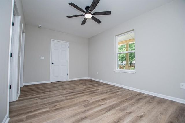 115 Pine Street, Carrollton, GA 30117