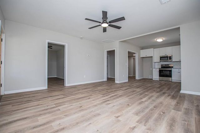 115 Pine Street, Carrollton, GA 30117