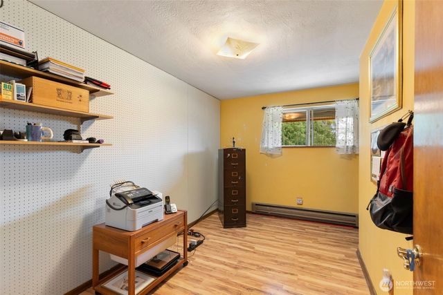 2722 Vincent Way NW, Bremerton, WA 98312