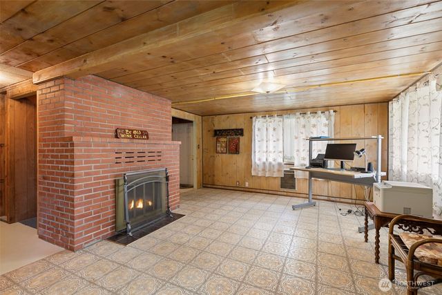2722 Vincent Way NW, Bremerton, WA 98312