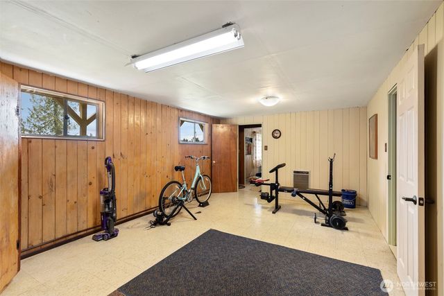 2722 Vincent Way NW, Bremerton, WA 98312