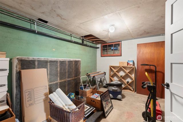 2722 Vincent Way NW, Bremerton, WA 98312