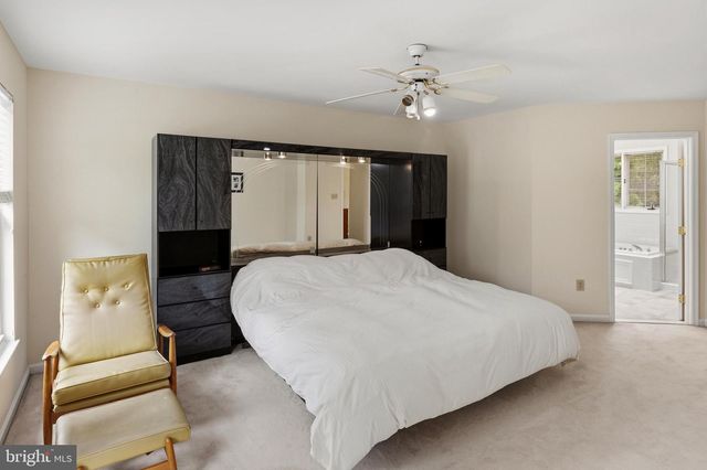 13429 FAIRLAND PARK DR, Silver Spring, MD 20904