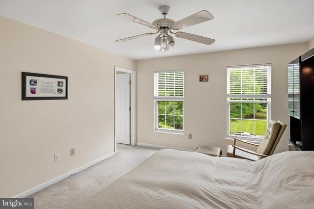 13429 FAIRLAND PARK DR, Silver Spring, MD 20904