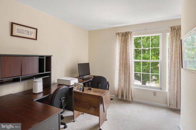 13429 FAIRLAND PARK DR, Silver Spring, MD 20904