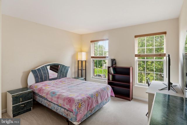 13429 FAIRLAND PARK DR, Silver Spring, MD 20904