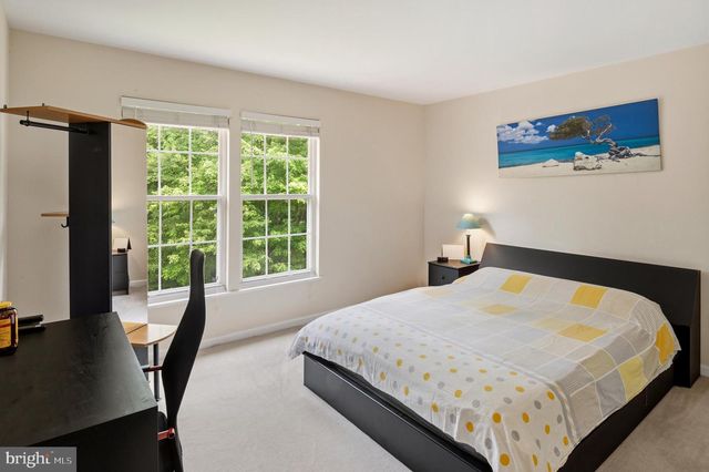 13429 FAIRLAND PARK DR, Silver Spring, MD 20904