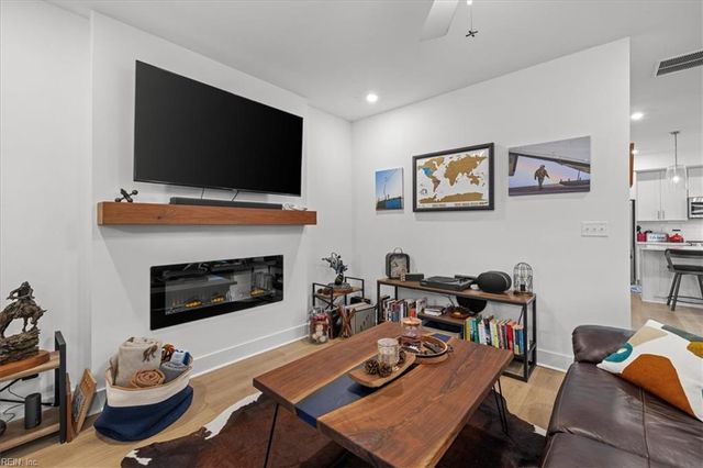 400 Carolina AVE, Norfolk, VA 23508