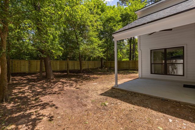 79 N Pathfinders Circle, The Woodlands, TX 77381