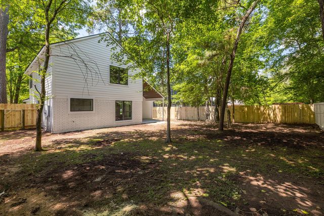 79 N Pathfinders Circle, The Woodlands, TX 77381