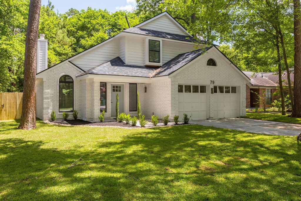 79 N Pathfinders Circle, The Woodlands, TX 77381