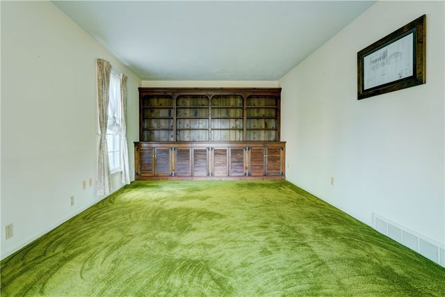 44 Kings Lacey, Perinton, NY 14450