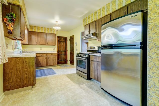 44 Kings Lacey, Perinton, NY 14450