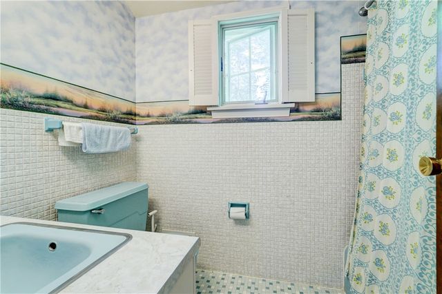 44 Kings Lacey, Perinton, NY 14450