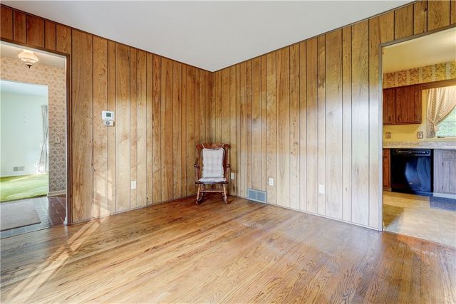 44 Kings Lacey, Perinton, NY 14450
