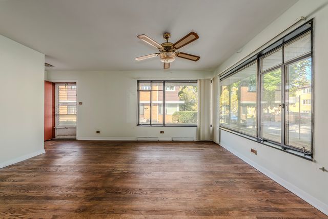 2531 W Howard Street A, Chicago, IL 60645