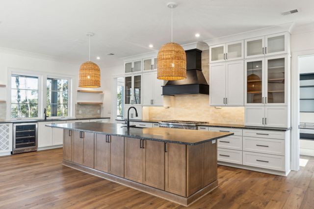 3917 Delinger Drive, Mount Pleasant, SC 29466