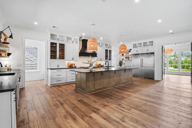 3917 Delinger Drive, Mount Pleasant, SC 29466