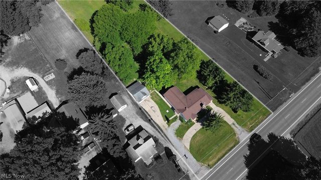 2690 S Canfield Niles Road, Youngstown, OH 44515