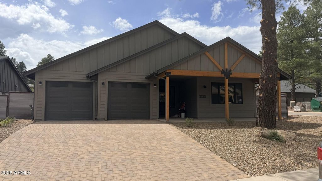 Image 1 of property listing at 2188 ASI VA SPRING Trail, Flagstaff, AZ 86005