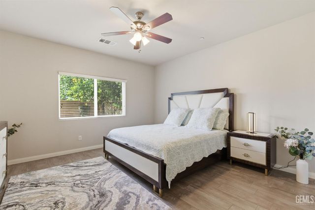 9005 Ribston Avenue, Bakersfield, CA 93312