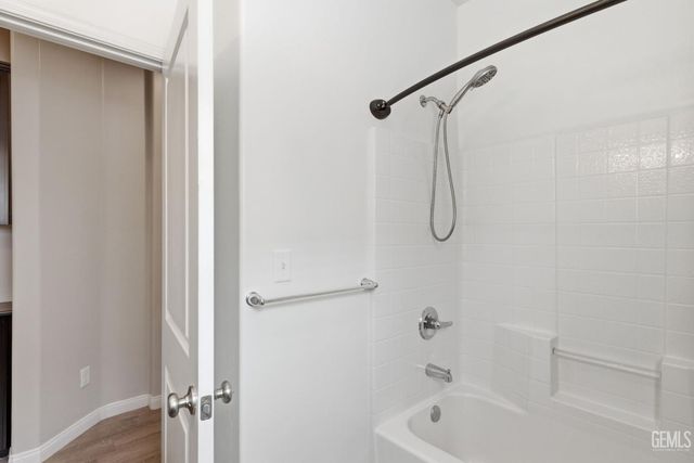9005 Ribston Avenue, Bakersfield, CA 93312