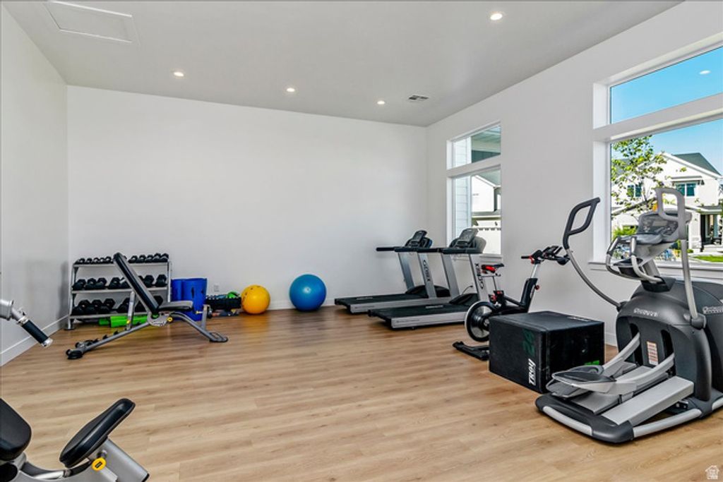 Image 22 of property listing at 4210 W 1850 N #I-202, Lehi, UT 84043