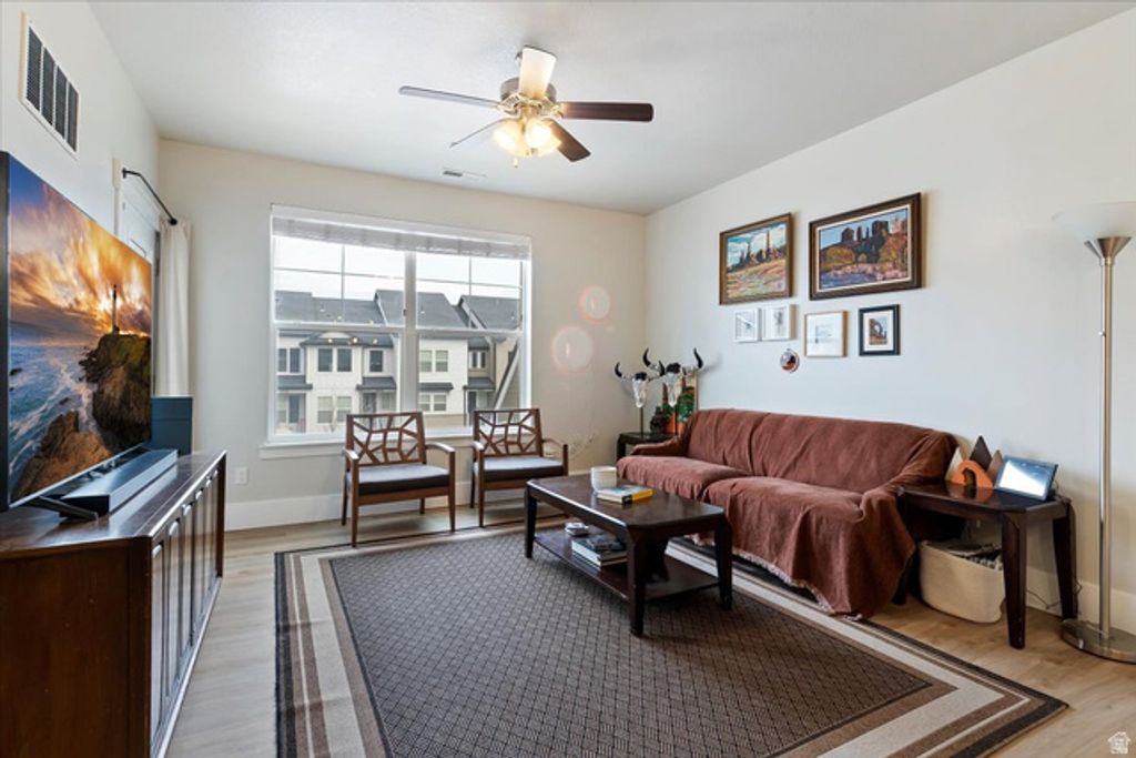 Image 6 of property listing at 4210 W 1850 N #I-202, Lehi, UT 84043