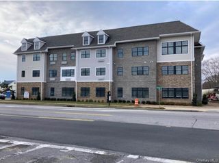 116 Waverly Avenue 8, Patchogue, NY 11772