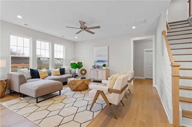 212 Kwanzan CT, Chesapeake, VA 23322