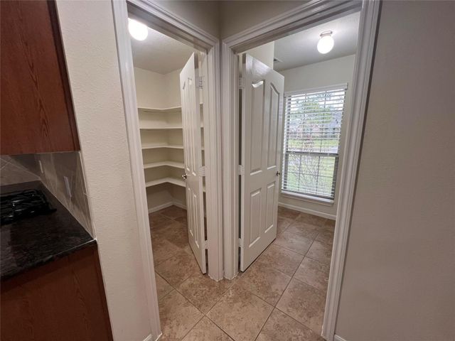 2502 Red Rock Road, League City, TX 77573